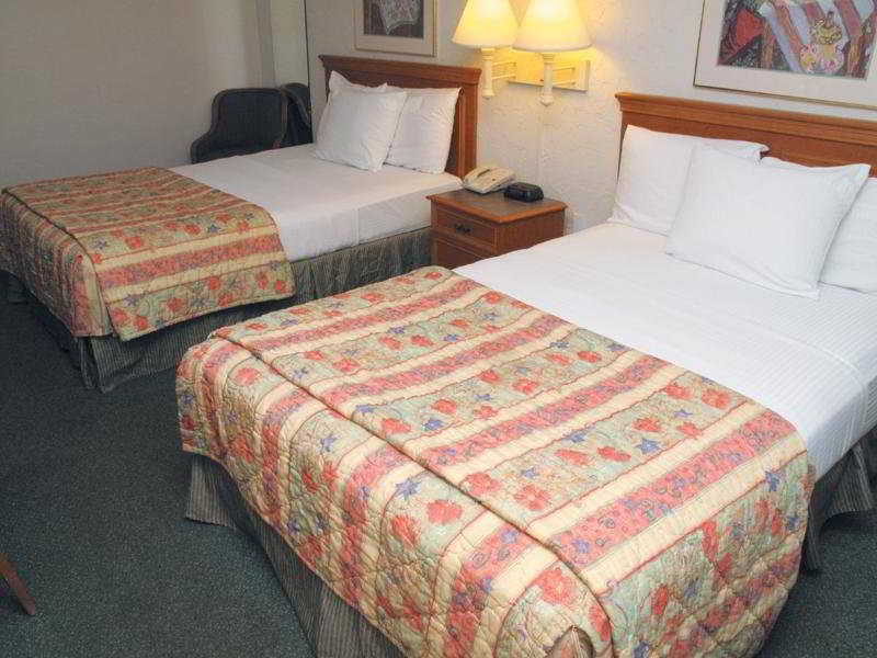 Red Roof Inn Tampa Bay - Сейнт Питърсбърг Стая снимка